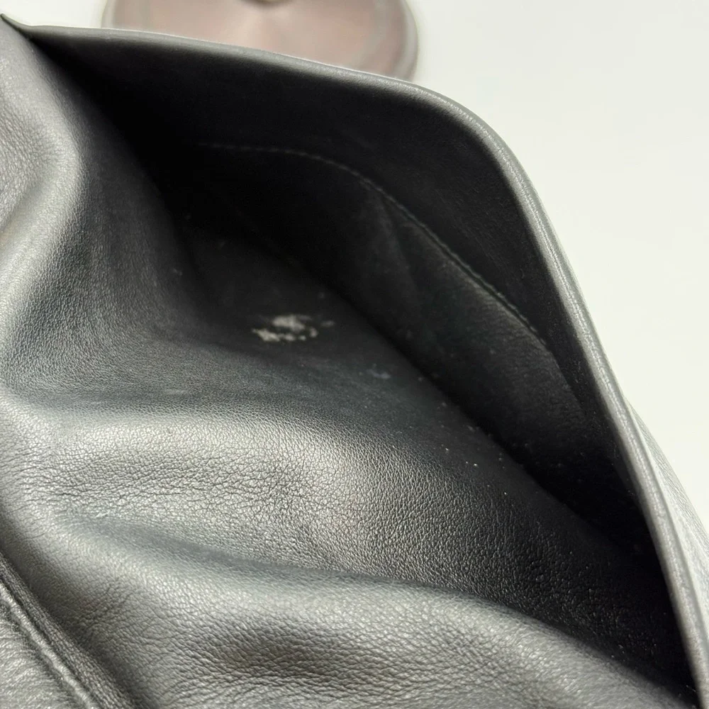 Salvatore Ferragamo Gancini Black Leather Shoulder Bag - Picture 8 of 14